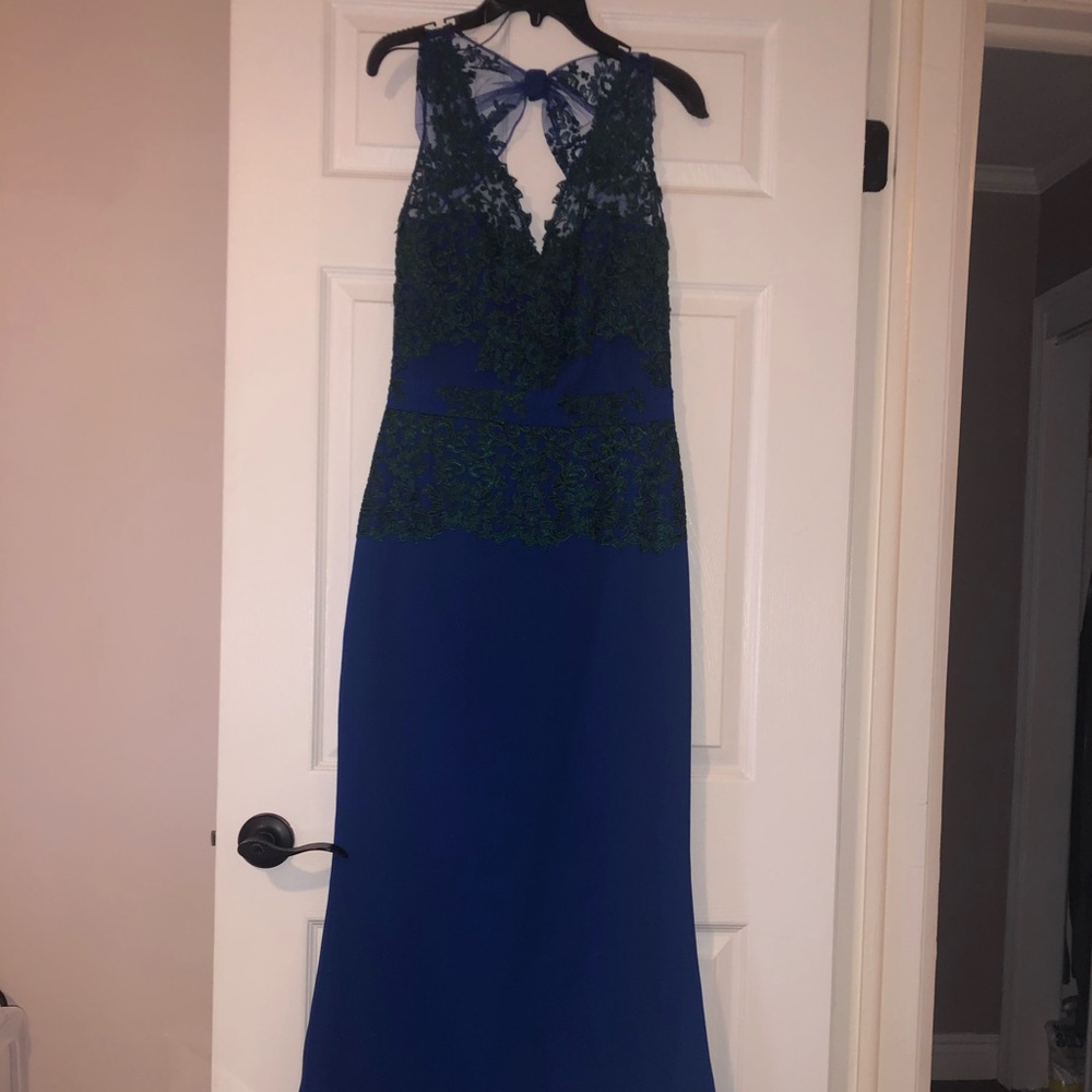 Badgley Mischka long dress
